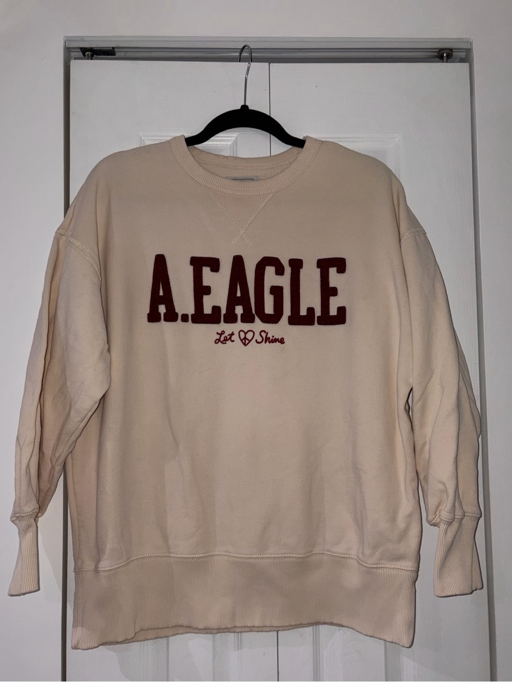 VTG Y2K American Eagle Outfitters Oversized Cream Sweatshirt/Pullover Size XS